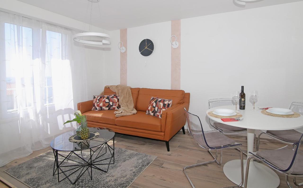 Blue Cliff Apartment Дубровник Экстерьер фото